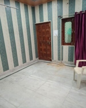 2 BHK Villa For Rent in Aliganj