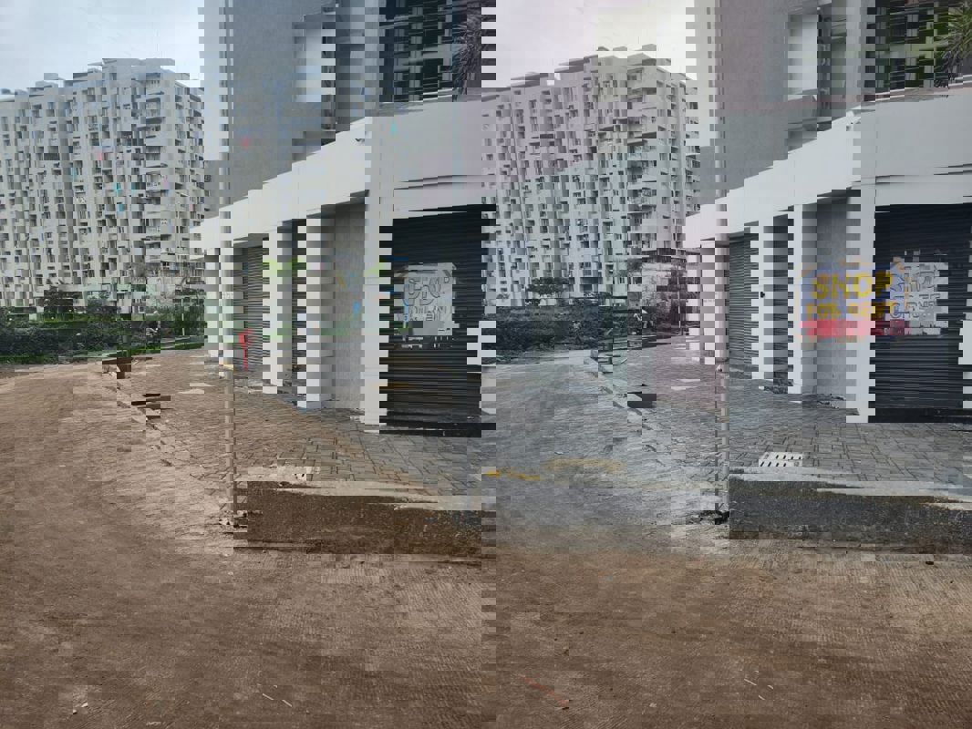 Retail Shop For Rent in Kohinoor Viva City