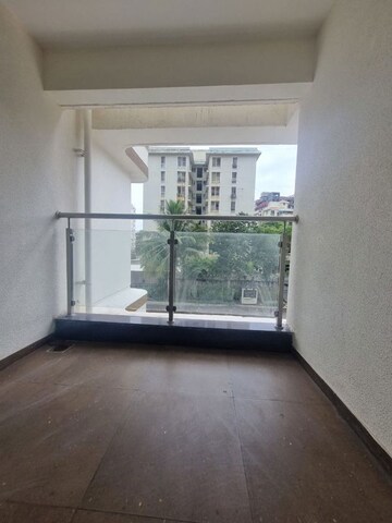 Room in 2 BHK Apartment at ARV Uthville, Kharadi – for Rent