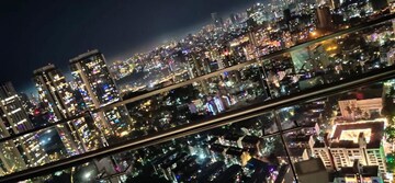 Furnished Amenities in 5 BHK Apartment at DB Woods, Goregaon East – for Sale