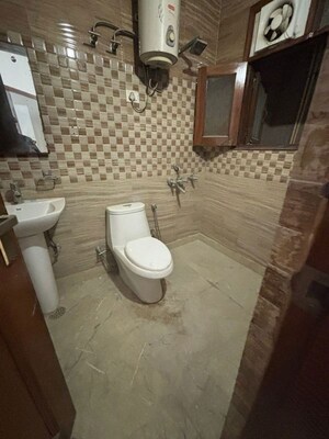 Bathroom in 2 BHK Builder Floor at Sector 47 – for Rent