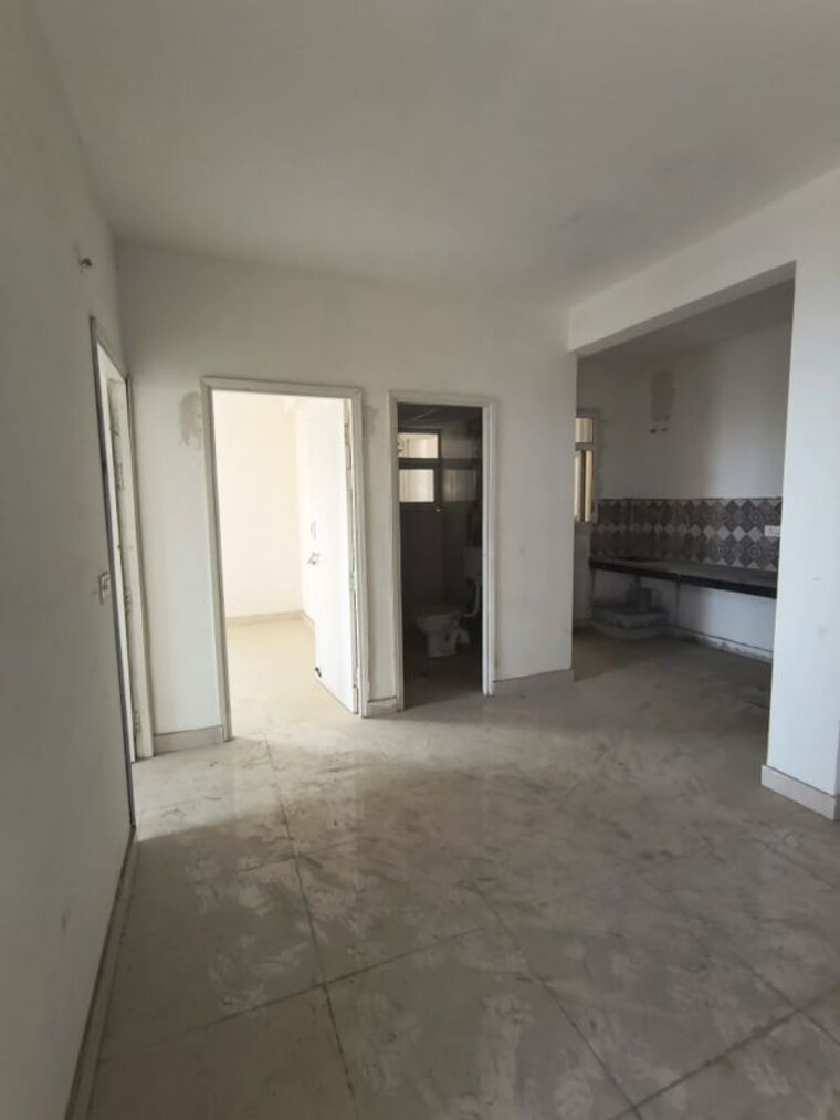 Room, signature-global-the-millennia 2 Bedroom 800 Sq.Ft. Apartment In Sector 37d Gurgaon 9725978