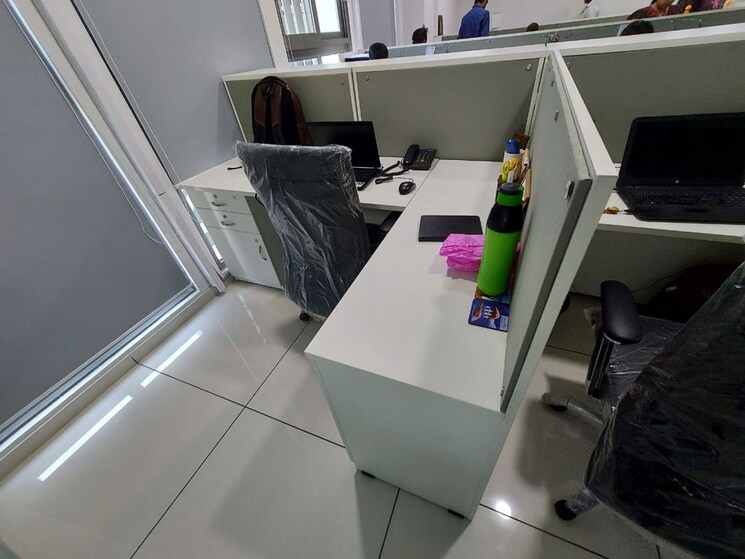 Team Area, juhapura Commercial Office Space 1556 Sq.Ft. In Juhapura Ahmedabad 9725927