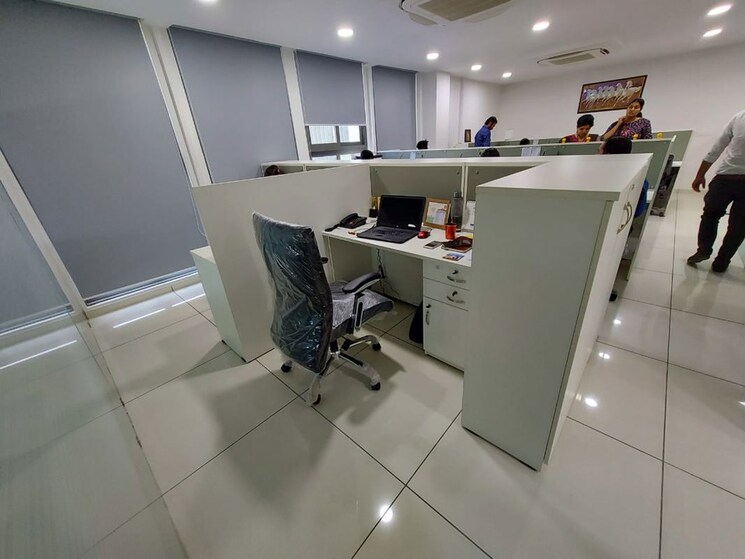 Team Area, juhapura Commercial Office Space 1556 Sq.Ft. In Juhapura Ahmedabad 9725927