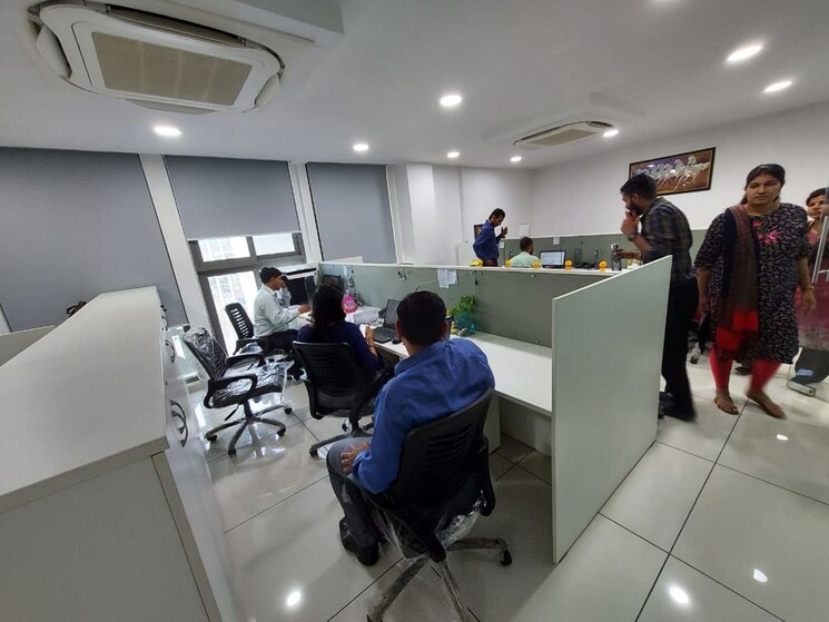 Team Area, juhapura Commercial Office Space 1556 Sq.Ft. In Juhapura Ahmedabad 9725927