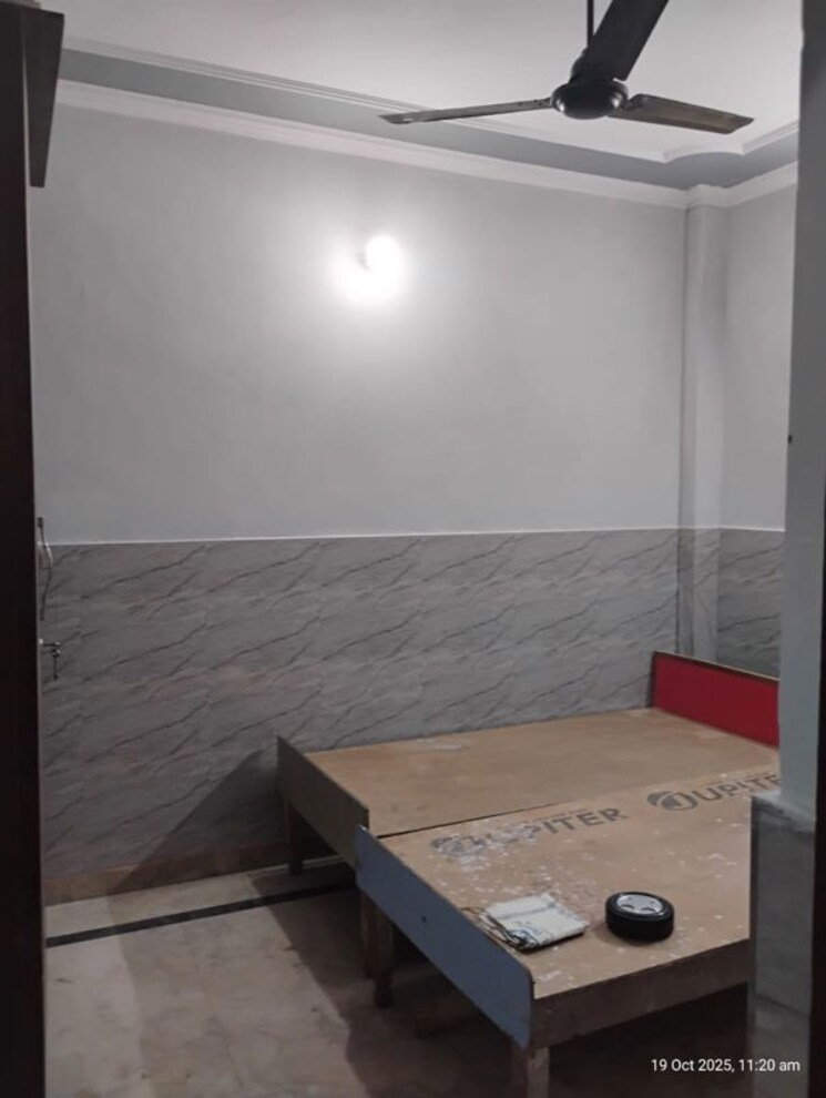 Bedroom, beta i greater noida 2 Bedroom 60 Sq.Mt. Independent House In Beta I Greater Noida Greater Noida 9725991