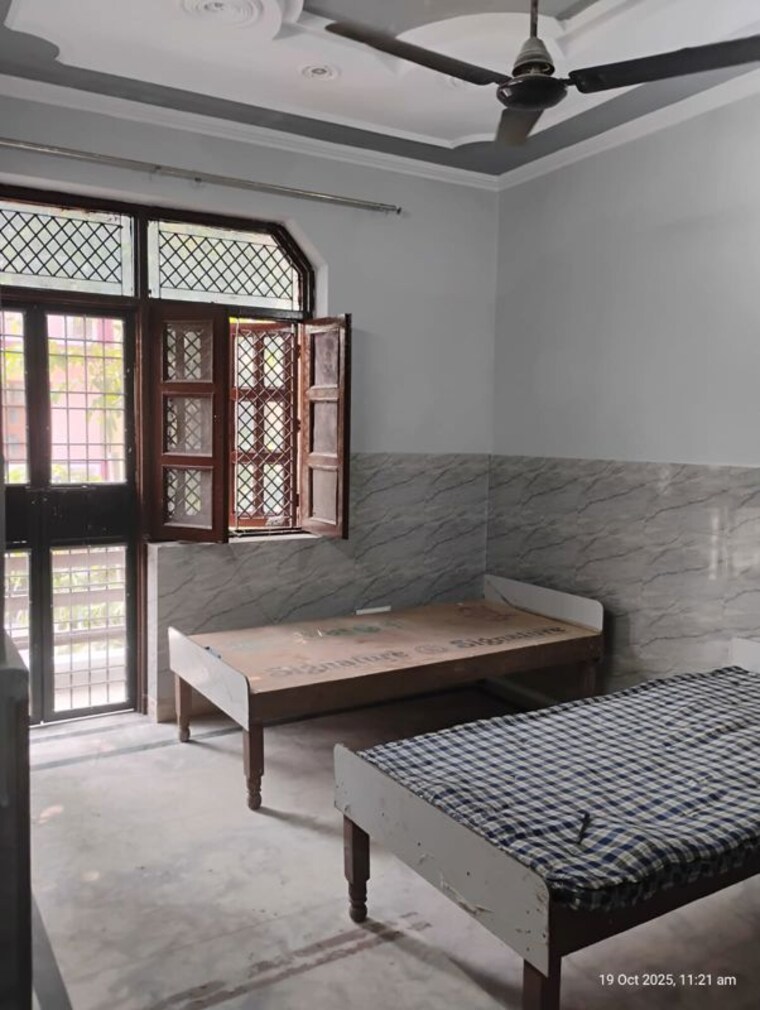 Bedroom, beta i greater noida 2 Bedroom 60 Sq.Mt. Independent House In Beta I Greater Noida Greater Noida 9725991