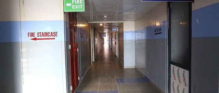 undefined, gaur-city-4th-avenue Commercial Office Space 270 Sq.Ft. In Sector 4 Greater Noida Greater Noida 9726013