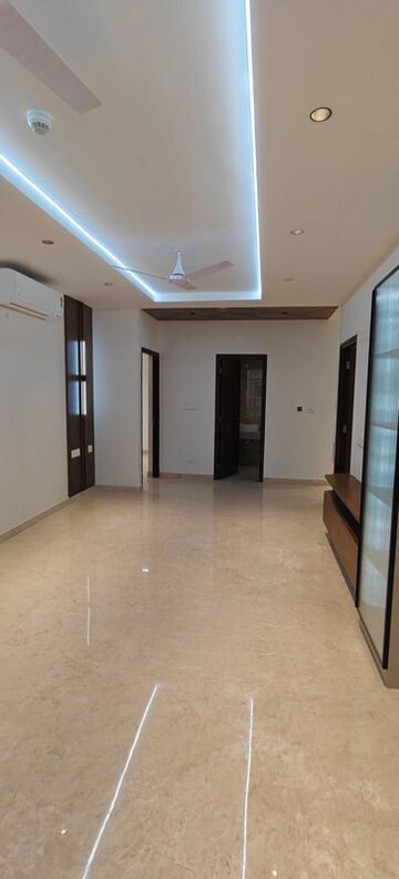 Living Room in 3 BHK Apartment at Aurobindo Kohinoor, Serilingampally – for Rent