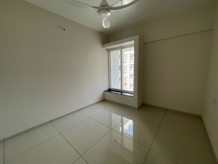 Room, yashwin-orizzonte 2 Bedroom 988 Sq.Ft. Apartment In Kharadi Pune 9725960