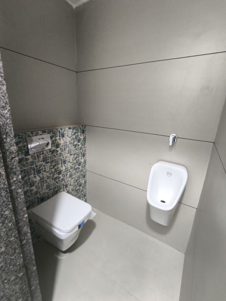 Bathroom, pal 3 Bedroom 2808 Sq.Ft. Apartment In Pal Surat 9490897