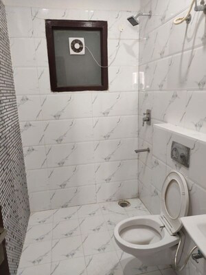 Bathroom in 3 BHK Builder Floor at Pir Machalla – for Rent