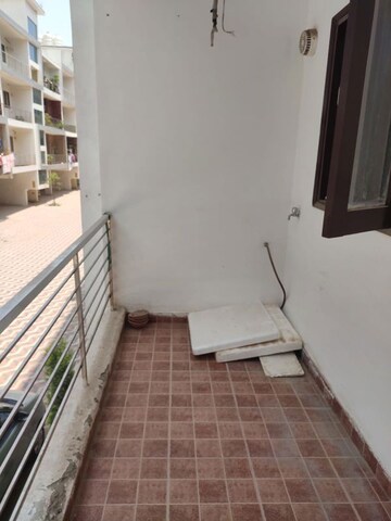 Balcony in 3 BHK Builder Floor at Pir Machalla – for Rent