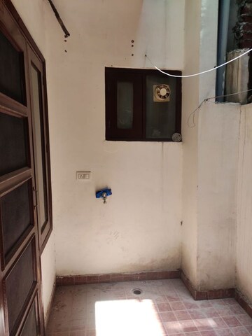 Bathroom in 3 BHK Builder Floor at Pir Machalla – for Rent
