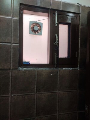 Building Lobby in 3 BHK Builder Floor at Pir Machalla – for Rent