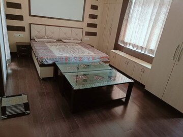 Bedroom in 3 BHK Villa at Ansal  API Palm Floors, Sushant Golf City – for Rent