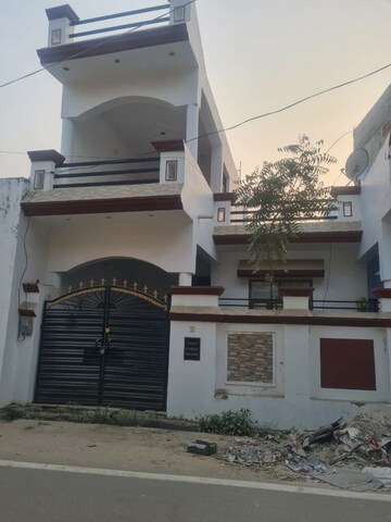 3 BHK Independent House For Sale in Jankipuram Extension