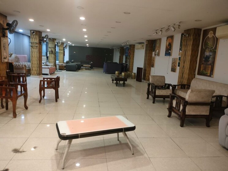 Floor Plan, gms road Commercial Showroom 6000 Sq.Ft. In Gms Road Dehradun 9726093