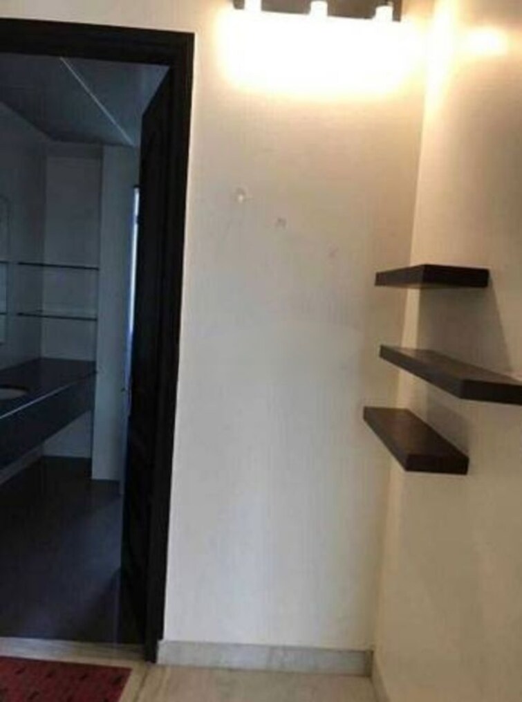 undefined, hazratganj 3 Bedroom 1775 Sq.Ft. Apartment In Hazratganj Lucknow 9726106