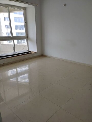 Room in 2 BHK Apartment at Pinnacle Brook Side, Bavdhan – for Rent