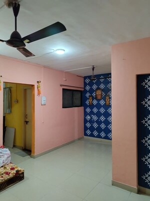 Room in 2 BHK Apartment at Belvalkar Riverain Apartment, Sangamvadi – for Rent