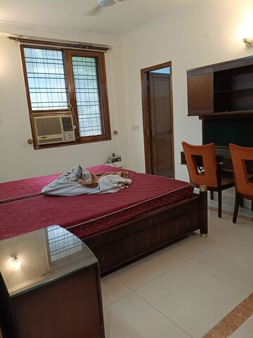 Bedroom in 4 BHK Independent House at Maharani Bagh – for Sale