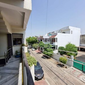 Balcony in  Pg at Gomti Nagar – for Rent