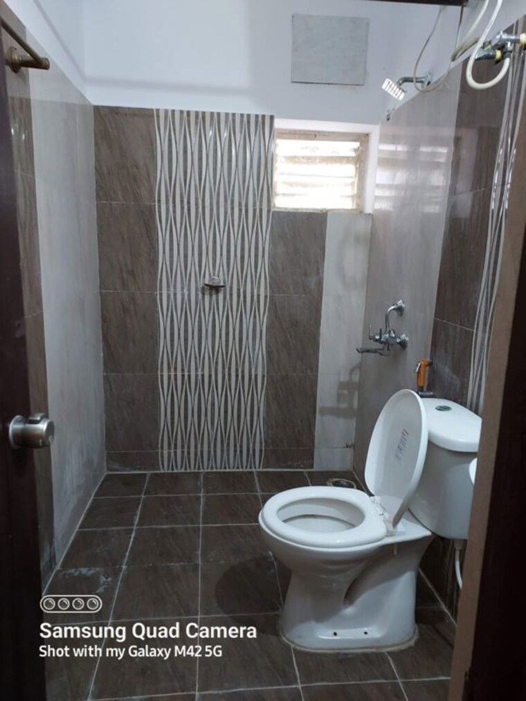 Bathroom, magnuam-opus 3 Bedroom 2000 Sq.Ft. Apartment In Gachibowli Hyderabad 9726141