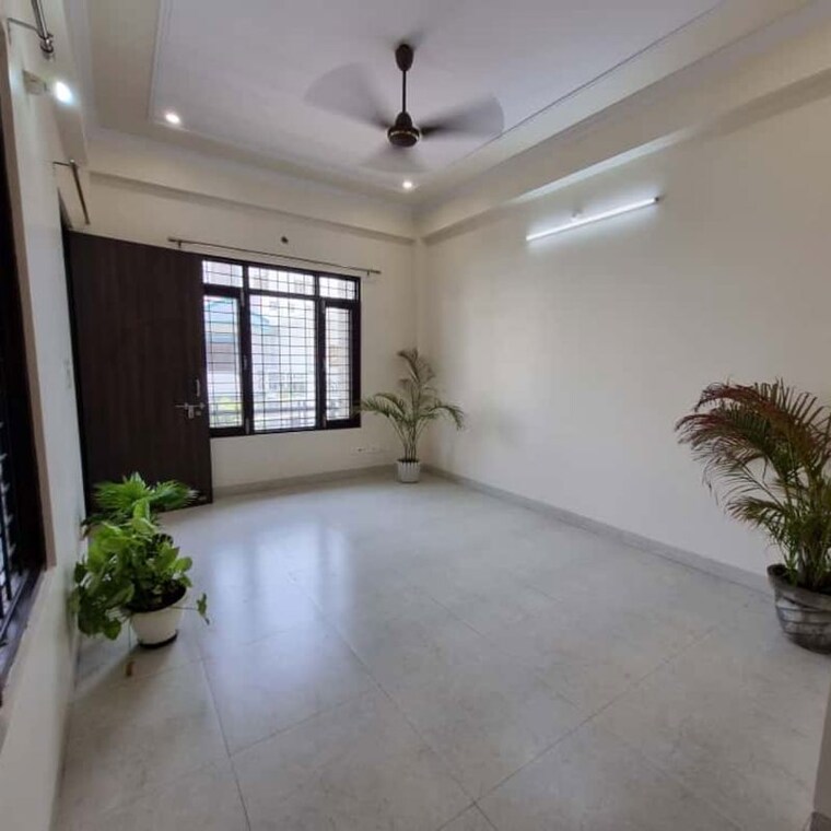 Room, gomti nagar Pg For Girls In Gomti Nagar 9726155