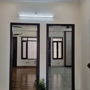 Room in  Pg at Gomti Nagar – for Rent