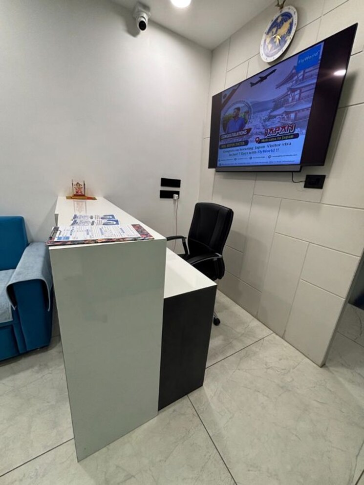 Team Area, thaltej Commercial Office Space 1550 Sq.Ft. In Thaltej Ahmedabad 9726162