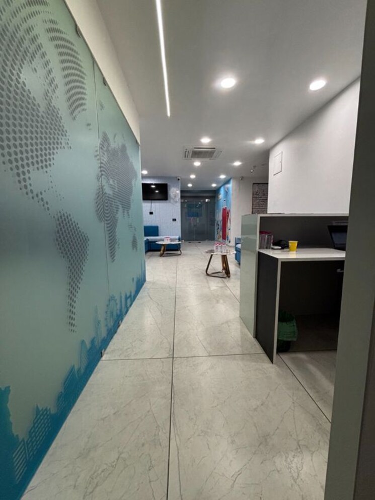 undefined, thaltej Commercial Office Space 1550 Sq.Ft. In Thaltej Ahmedabad 9726162