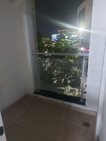 Room in 2 BHK Apartment at Brahma Vantage High A, Bavdhan – for Rent