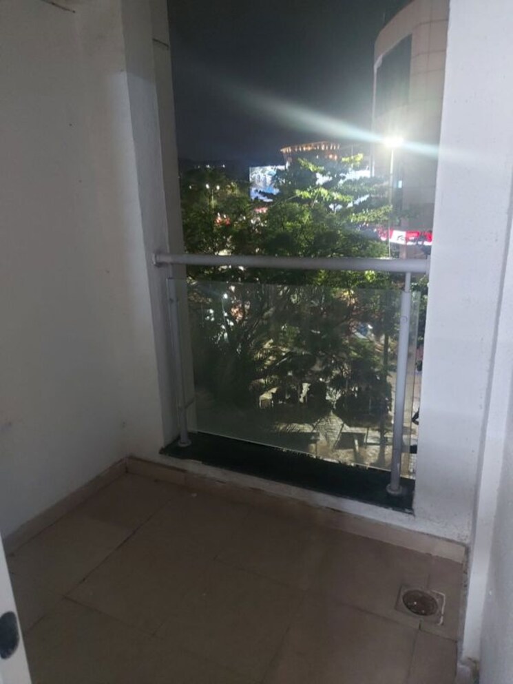 Room, brahma-vantage-high-a 2 Bedroom 1000 Sq.Ft. Apartment In Bavdhan Pune 9726173