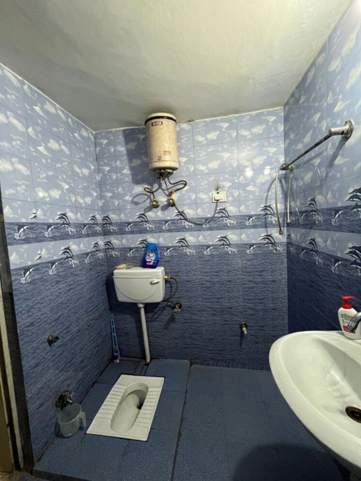 Bathroom, saket 2 Bedroom 1125 Sq.Ft. Builder Floor In Saket Delhi 9726185