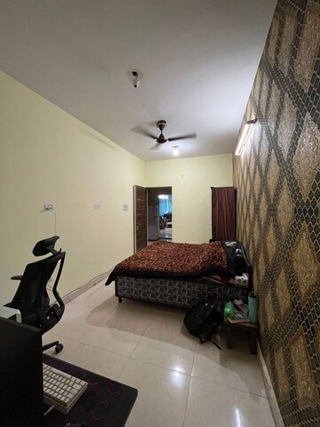 Living Room in 2 BHK Builder Floor at Saket – for Rent