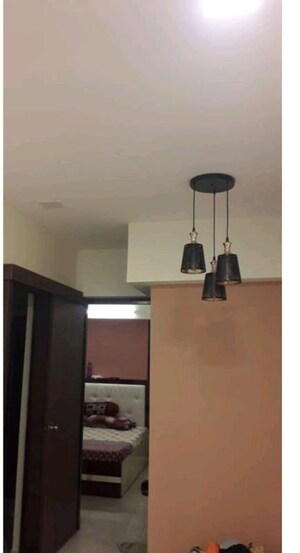 Furnished Amenities in 2 BHK Apartment at Lodha Amara, Kolshet Road – for Rent