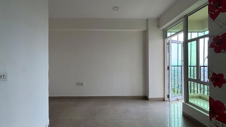 Room, gaur-city-5th-avenue 2.5 Bedroom 1175 Sq.Ft. Apartment In Sector 4 Greater Noida Greater Noida 9726208