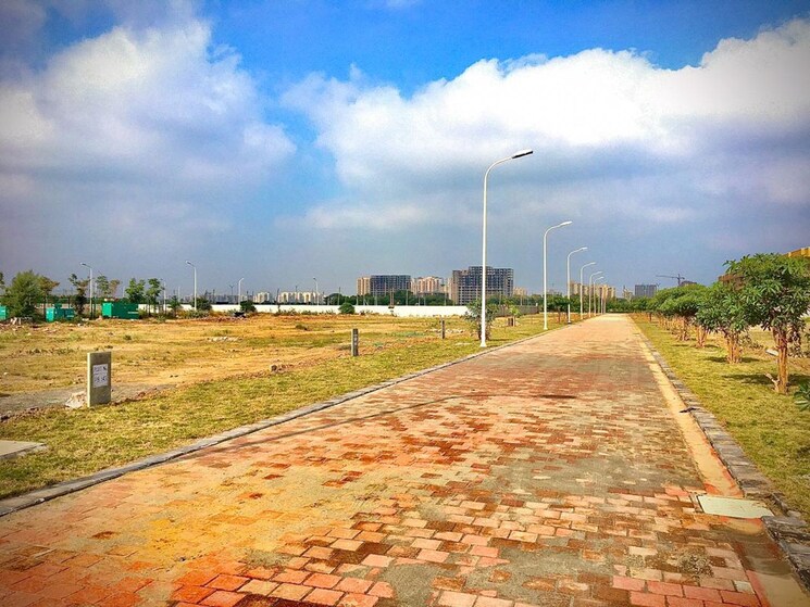 undefined, bptp-parklands  361 Sq.Yd. Plot In Sector 76 Faridabad 9726211