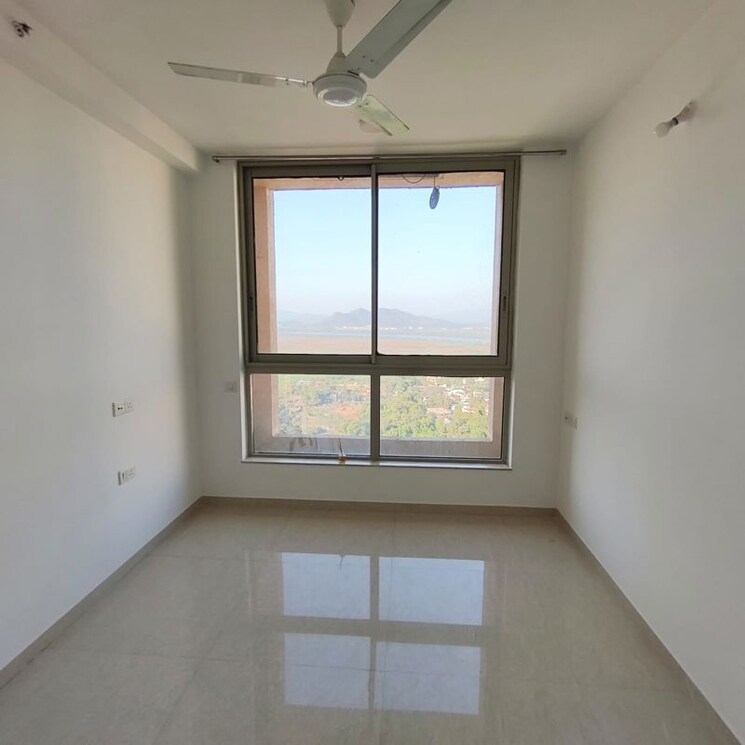 Room, hiranandani-estate-solitaire-c 1 Bedroom 450 Sq.Ft. Apartment In Ghodbunder Road Thane 9726225