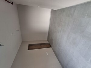 Room in 3 BHK Apartment at Birla Vanya, Kalyan West – for Rent