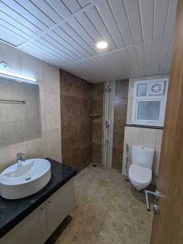 Bathroom in 3.5 BHK Apartment at Prestige Tranquil, Kokapet – for Rent