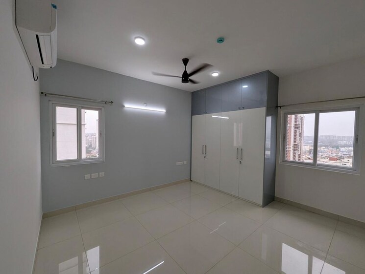 Room, prestige-tranquil 3.5 Bedroom 2049 Sq.Ft. Apartment In Kokapet Hyderabad 9726229
