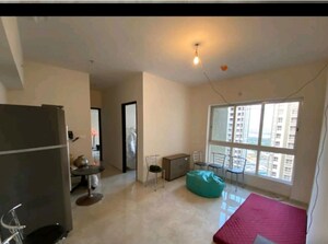 2 BHK Apartment For Rent in Lodha Amara, Kolshet Road