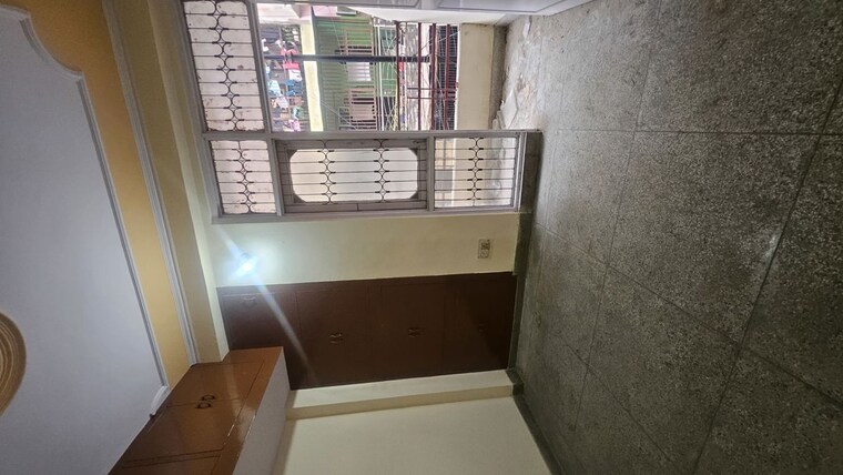 Master Bedroom, dilshad colony 1 Bedroom 450 Sq.Ft. Apartment In Dilshad Colony Delhi 9726258