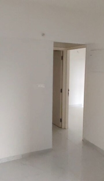 Room in 2 BHK Apartment at Runwal Gardens Phase 2, Dombivli East – for Rent