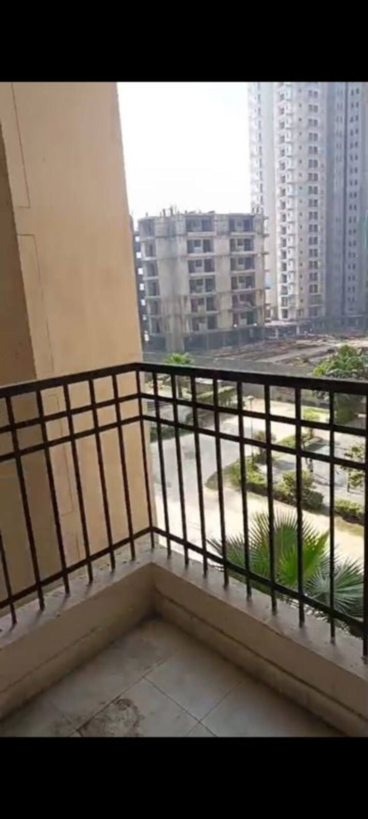 Balcony, ajnara-le-garden 2.5 Bedroom 1140 Sq.Ft. Apartment In Sector 16b Greater Noida Greater Noida 9726270