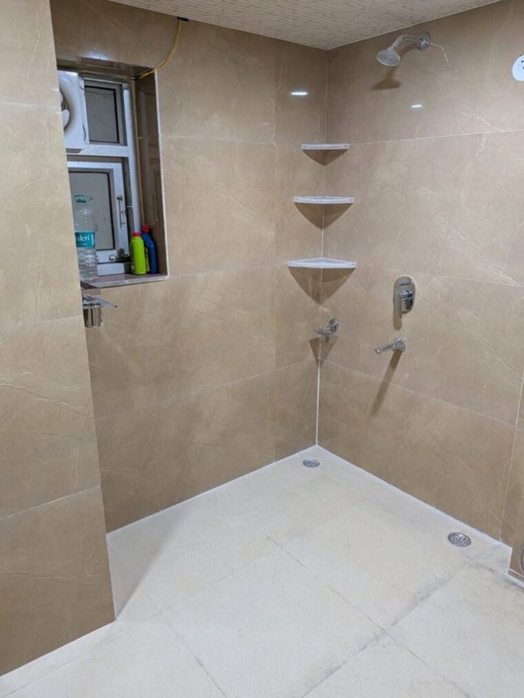 Bathroom, sector 19 dwarka 3 Bedroom 1800 Sq.Ft. Apartment In Sector 19 Dwarka Delhi 9726238