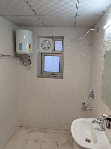 Bathroom in 3 BHK Apartment at Sector 19 Dwarka – for Rent