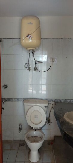 2 BHK Apartment For Sale in Ansal Sushant Estate